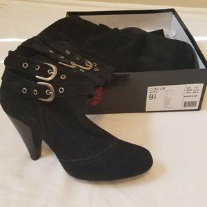 Naughty Monkey Concur Size 9.5 Black Suede Boots